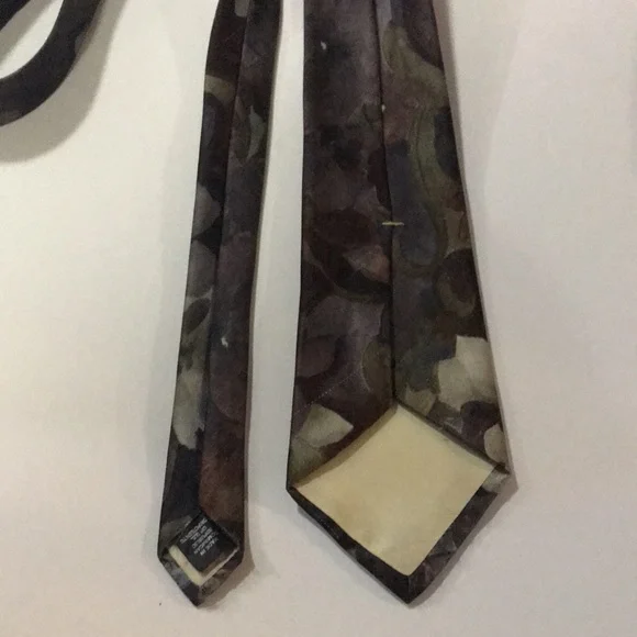 Purple Floral Tie - Picture 6 of 10